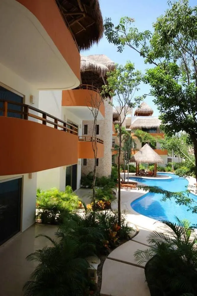 Nautica Village Τουλούμ